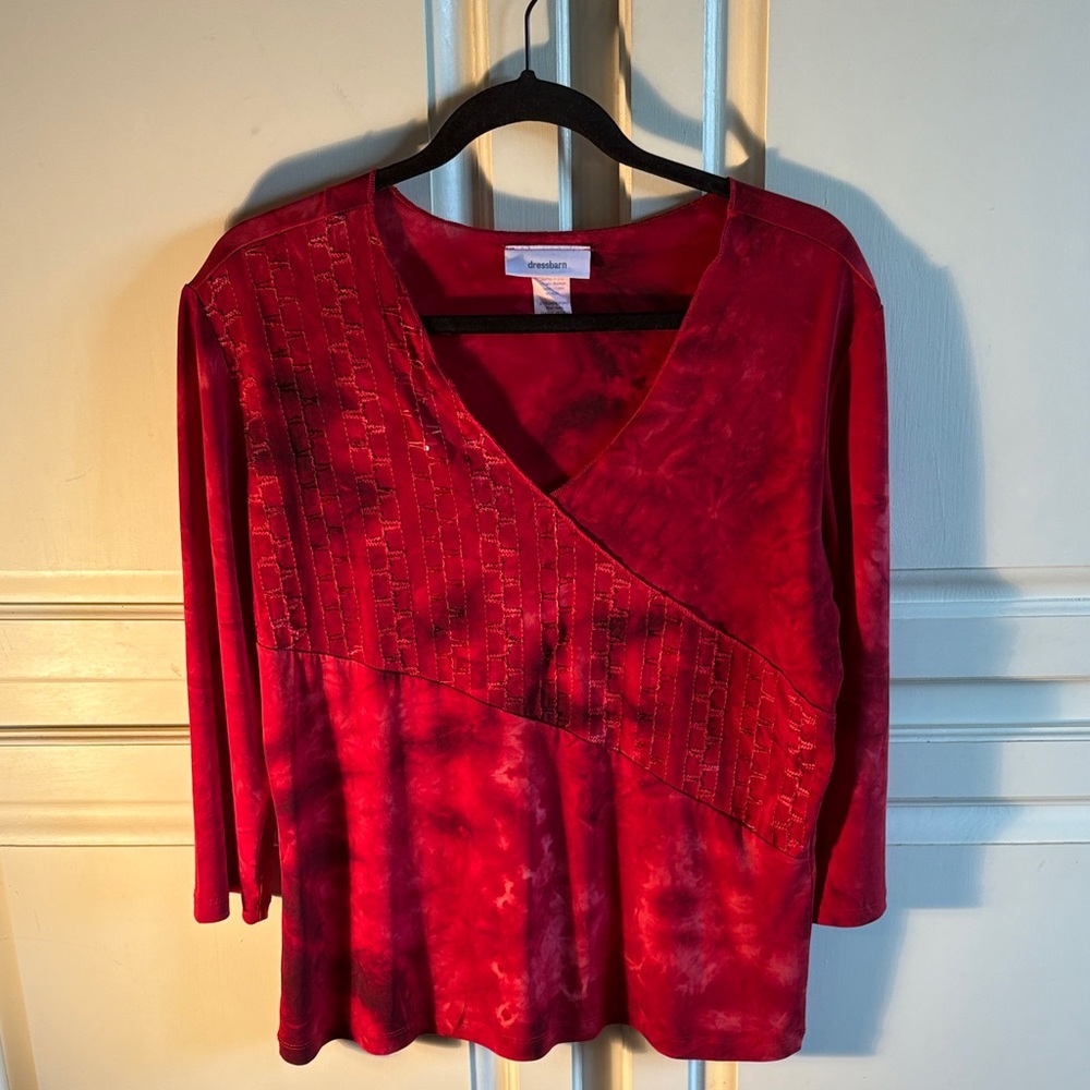 Dressbarn Red and Black Women's Top